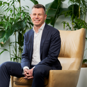 Andrew Leslie - 2025