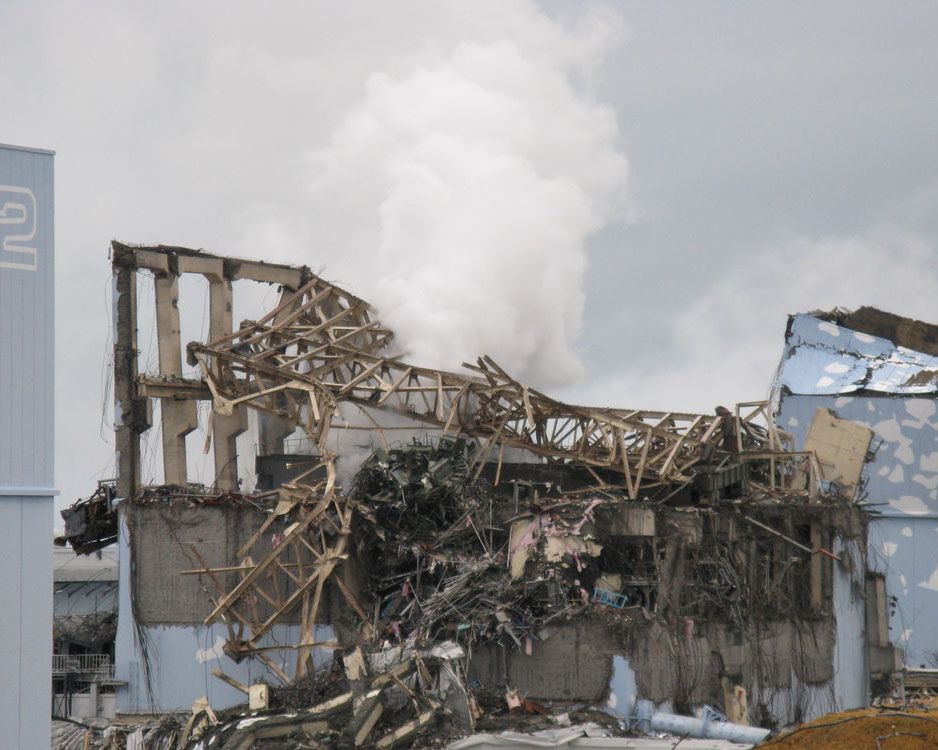 Fukushima-Unit_3_after-explosion.jpg